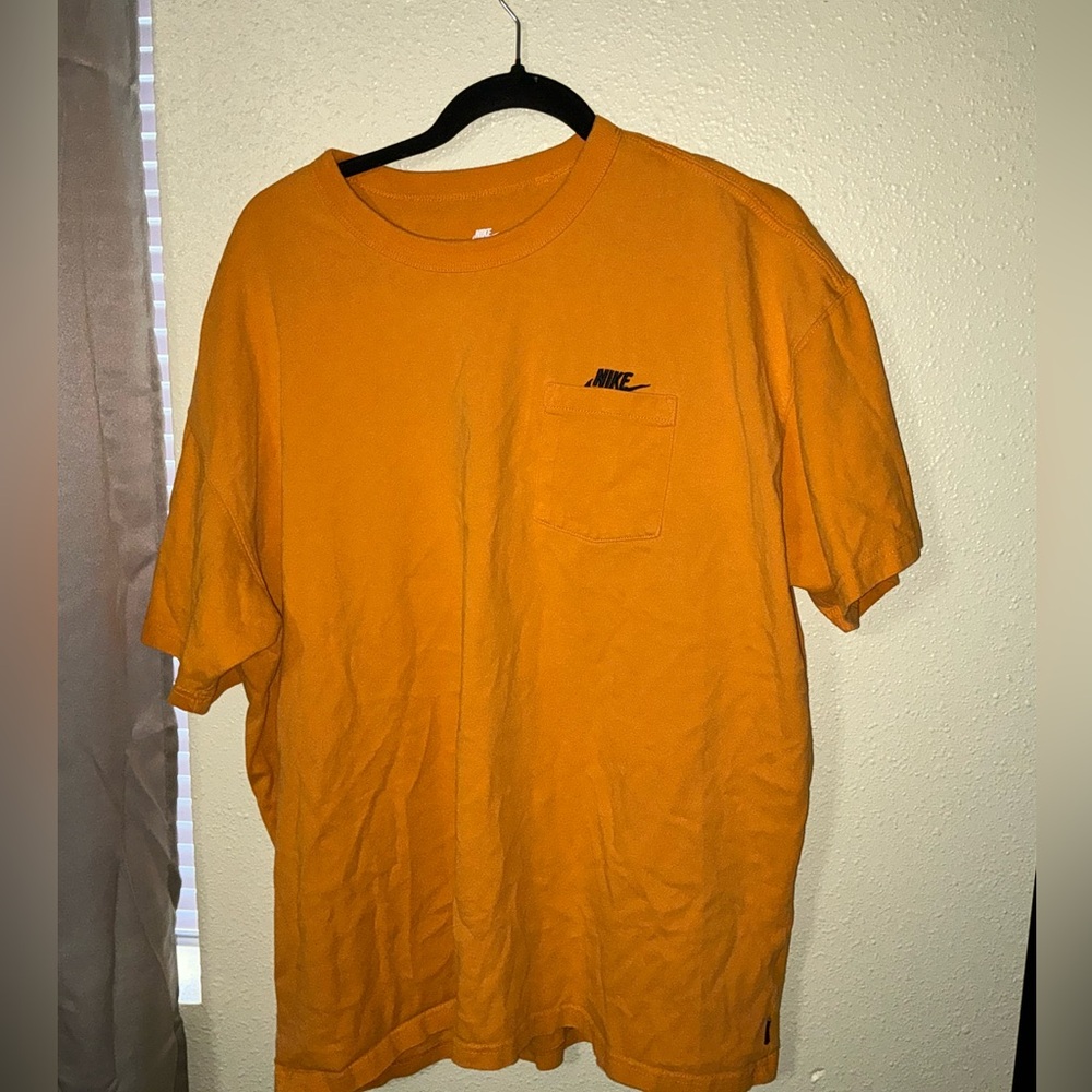Nike Men's Orange T-Shirt